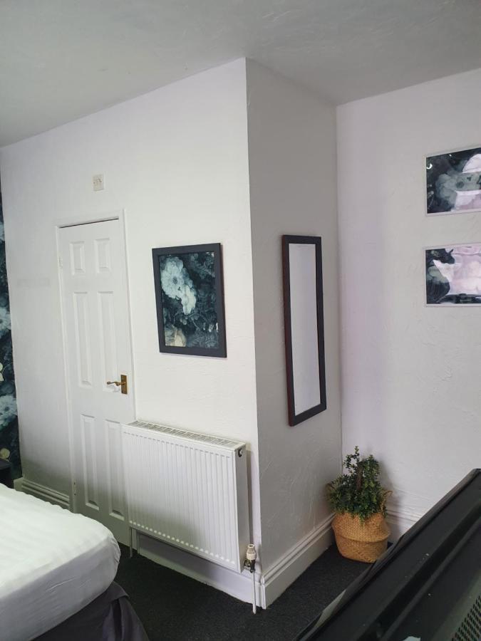 Balkan Hotel Blackpool Kültér fotó