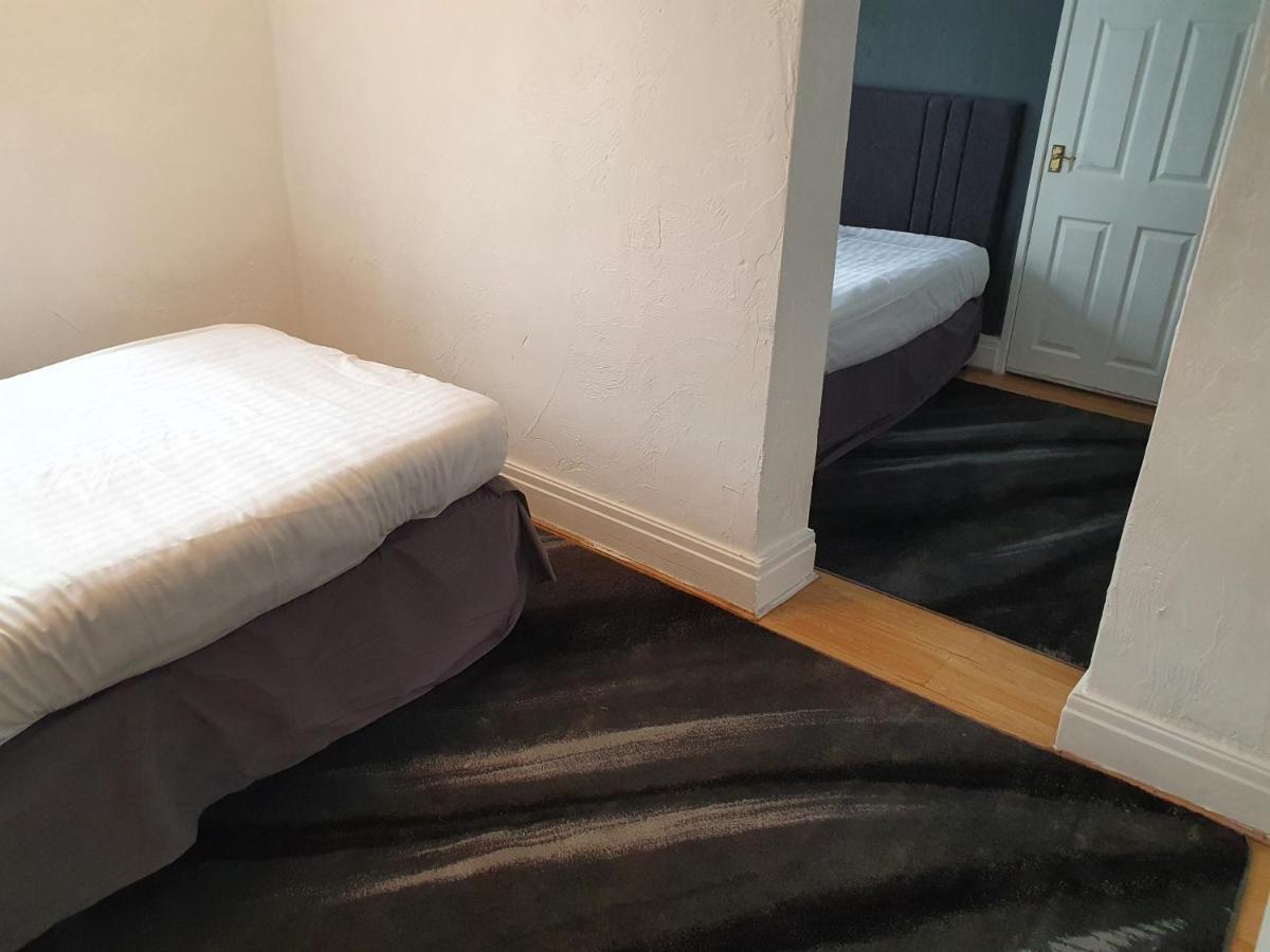 Balkan Hotel Blackpool Kültér fotó
