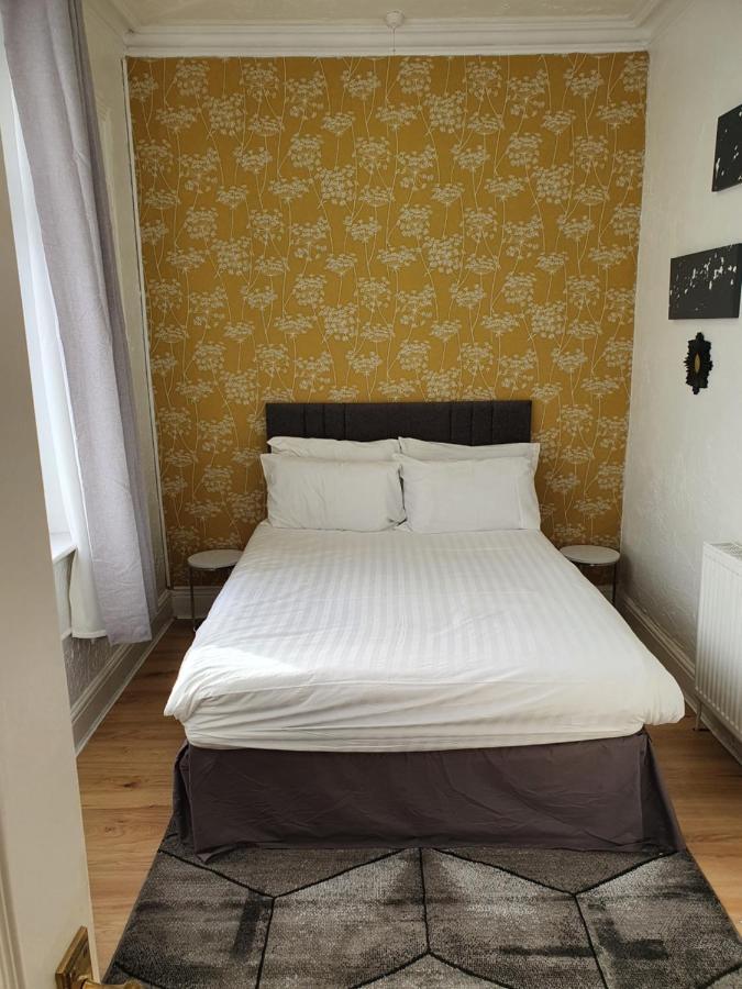Balkan Hotel Blackpool Kültér fotó