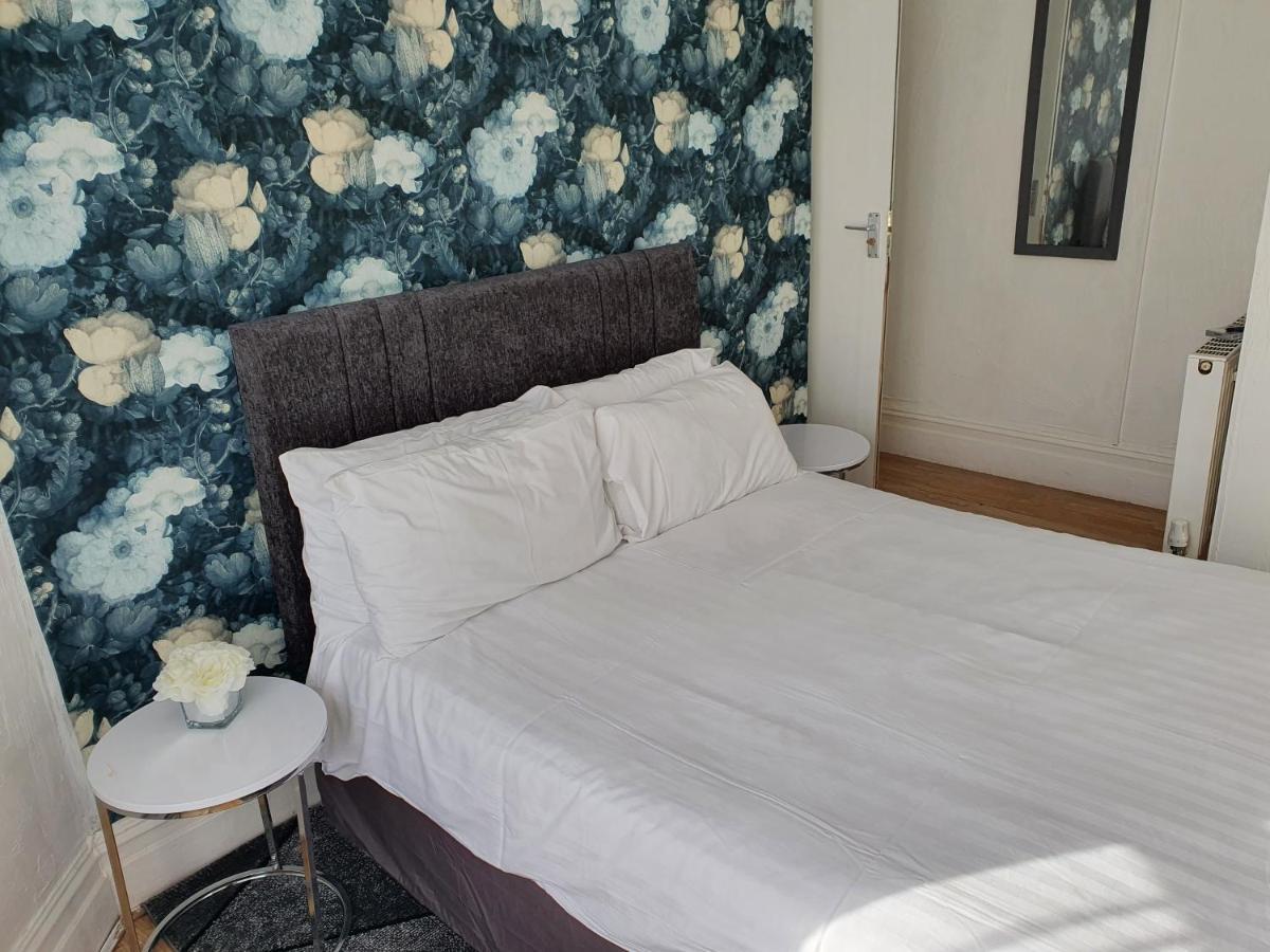 Balkan Hotel Blackpool Kültér fotó
