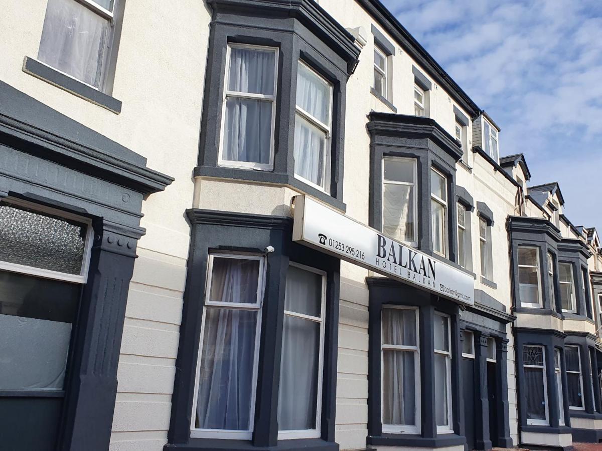 Balkan Hotel Blackpool Kültér fotó